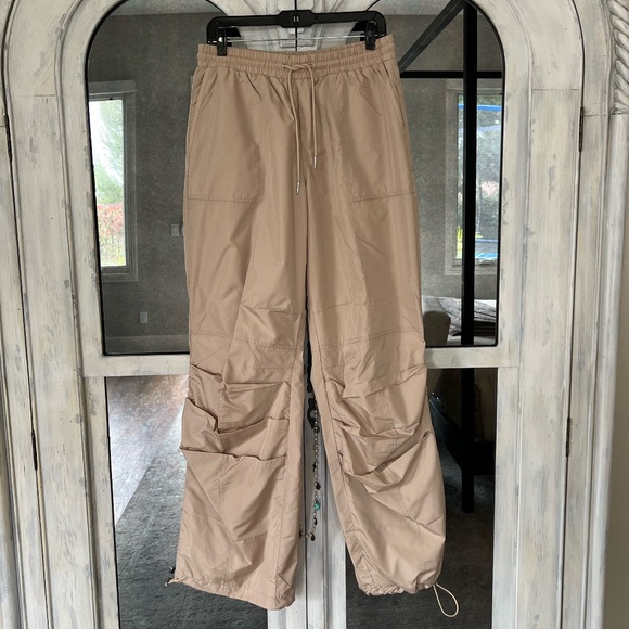 NWT Ser.o.ya Adelia Cargo Pants, Sz M - Picture 1 of 5